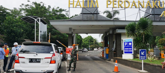 Parkir-Bandara-Halim-Perdanakusuma
