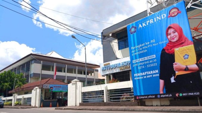 Institut-Sains-Teknologi-Akprind-777x437