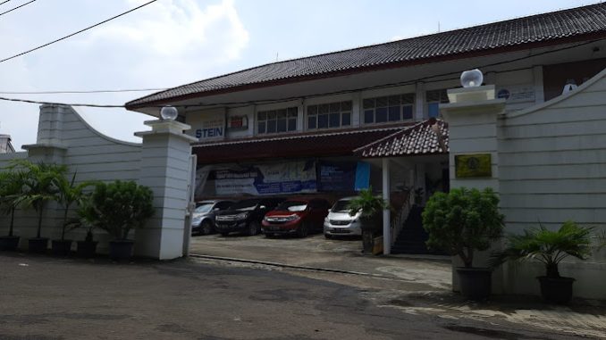 Sekolah-Tinggi-Ilmu-Ekonomi-Pariwisata-Internasional