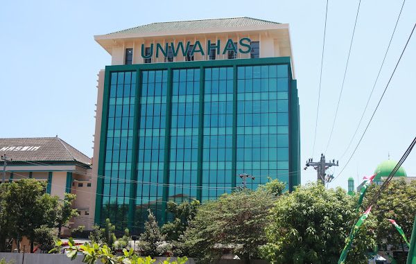 Universitas-Wahid-Hasyim-4-1 (1)